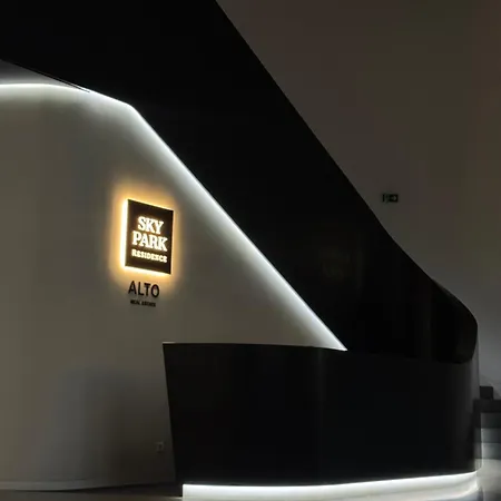 Sky Park Above The アパート